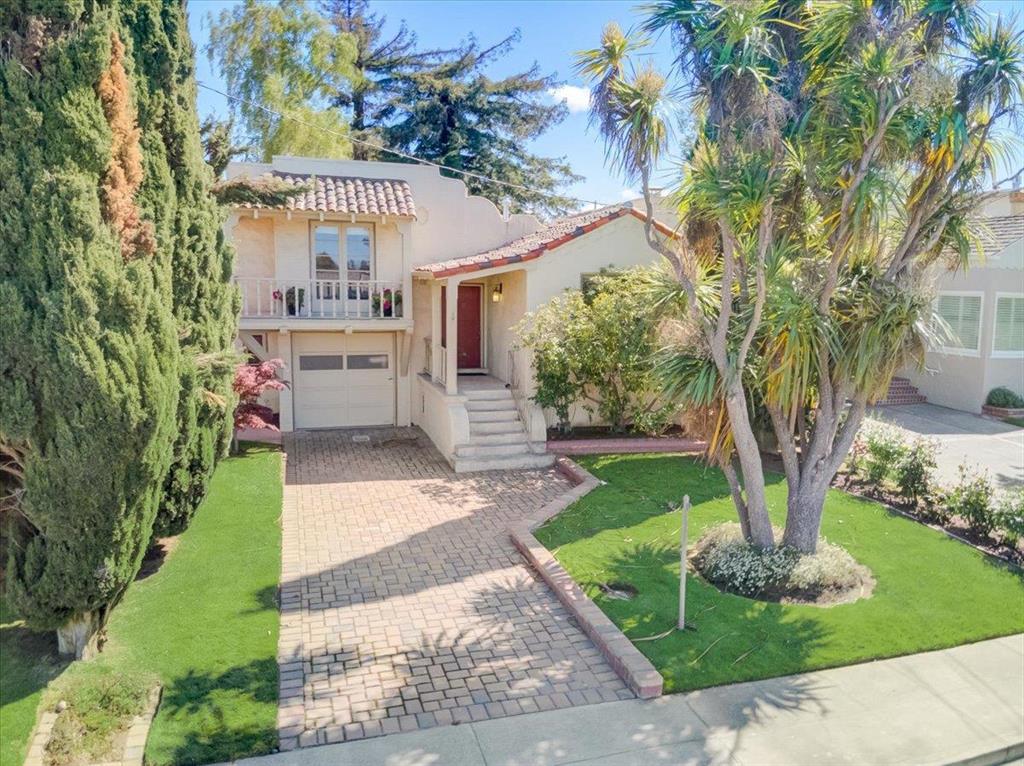 Neighborhood Neighborhood-31