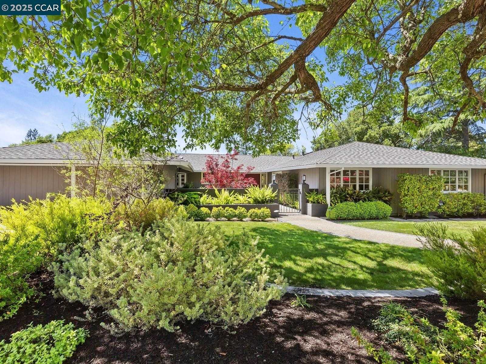 Neighborhood Neighborhood-4