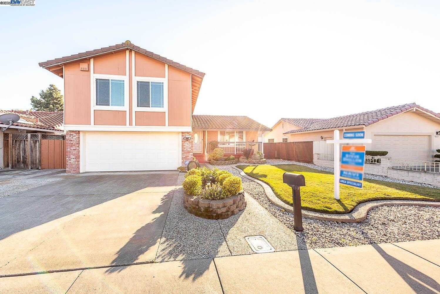 Neighborhood Neighborhood-12