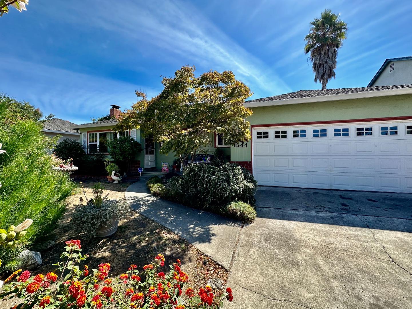 Neighborhood Neighborhood-96