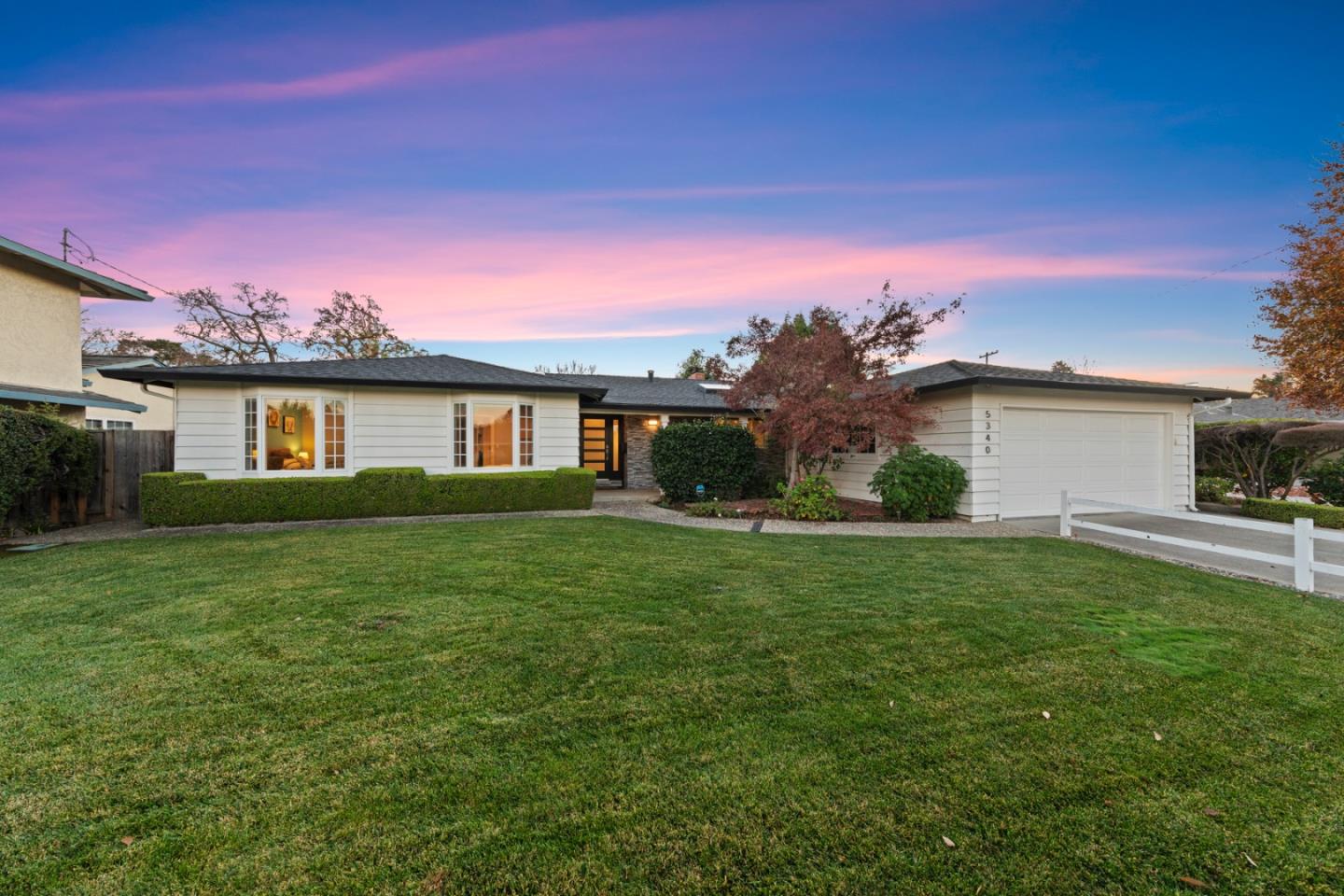 Neighborhood Neighborhood-39