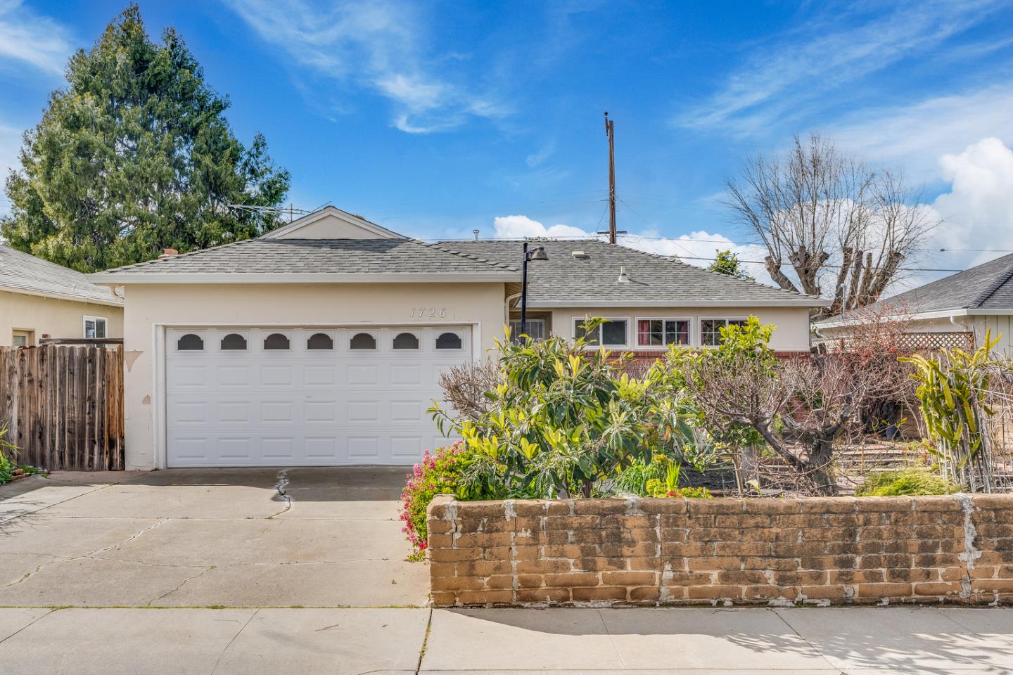 Neighborhood Neighborhood-6