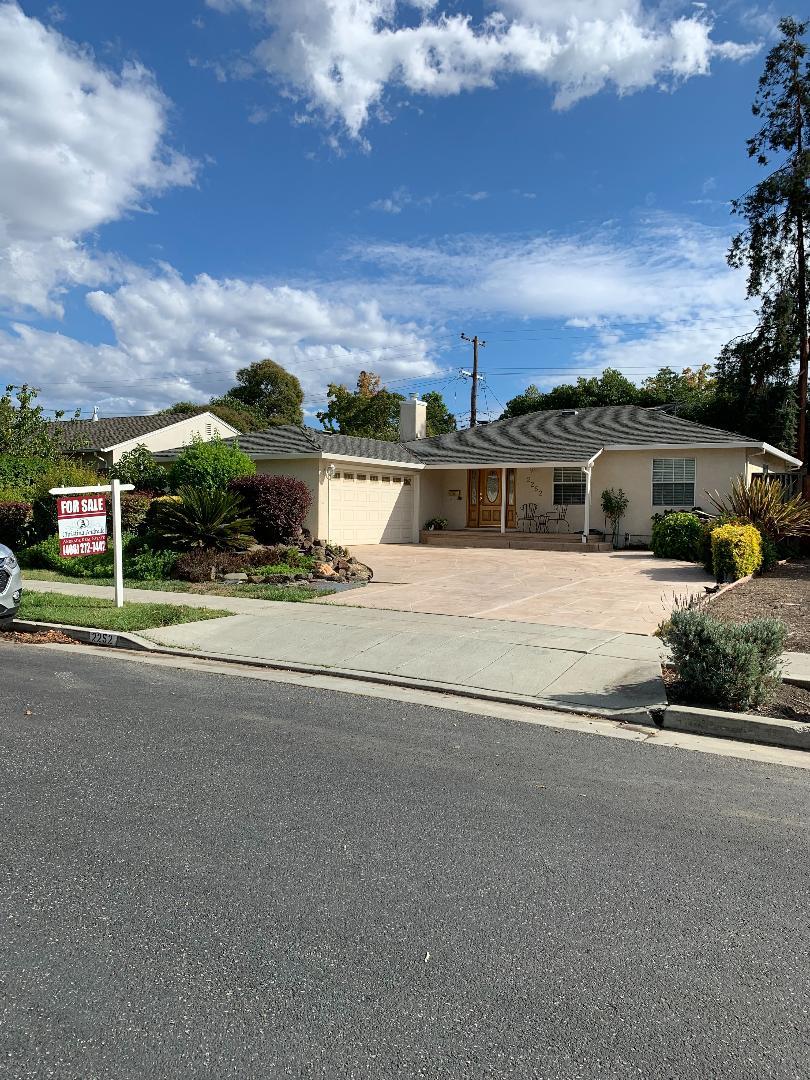 Neighborhood Neighborhood-82