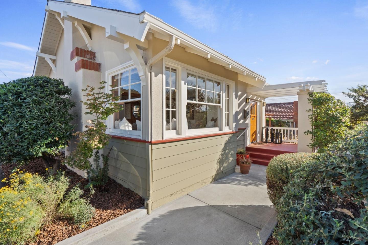 Neighborhood Neighborhood-35