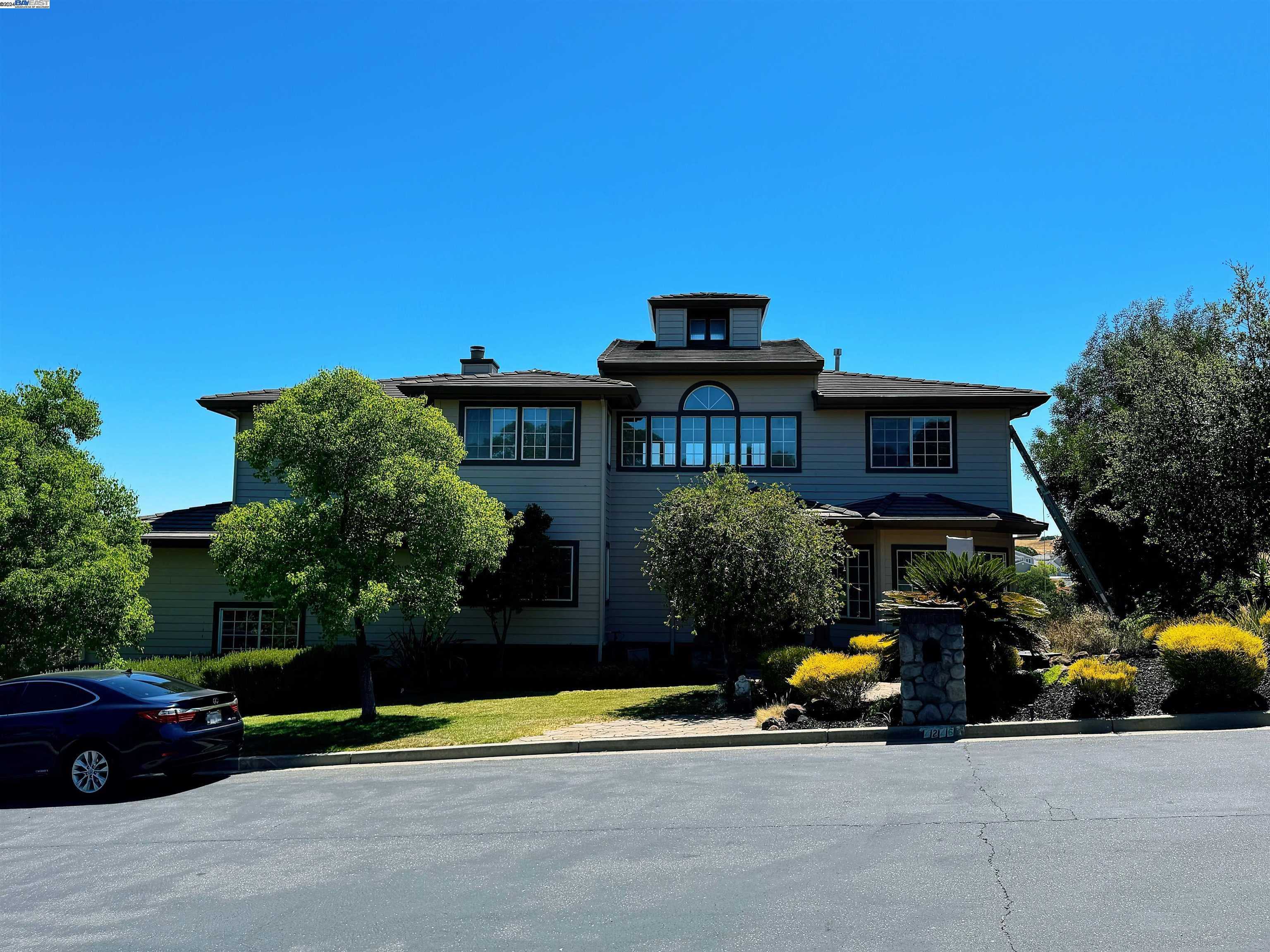 Neighborhood Neighborhood-6