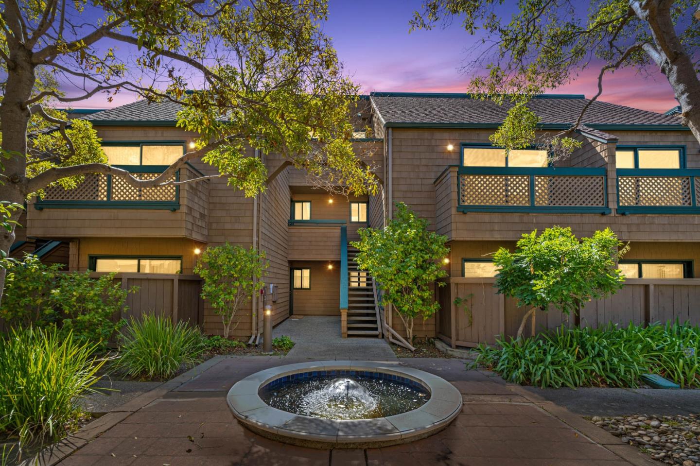 Neighborhood Neighborhood-114