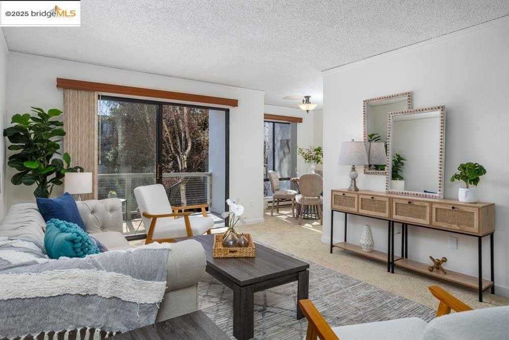 Neighborhood Neighborhood-5