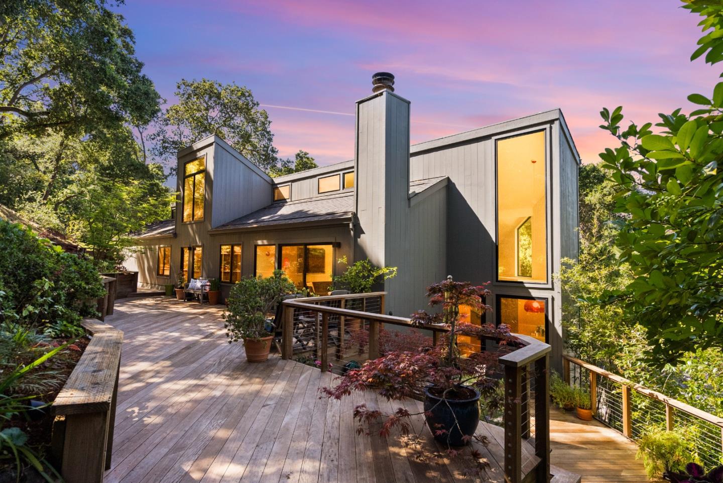 Neighborhood Neighborhood-42