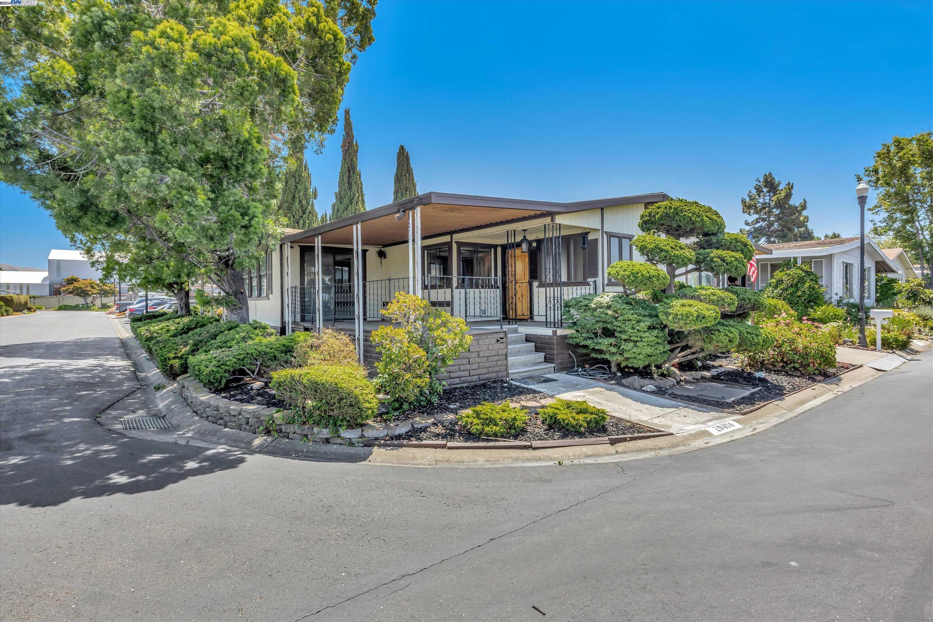 Tennyson-Alquire, Hayward, CA neighborhood