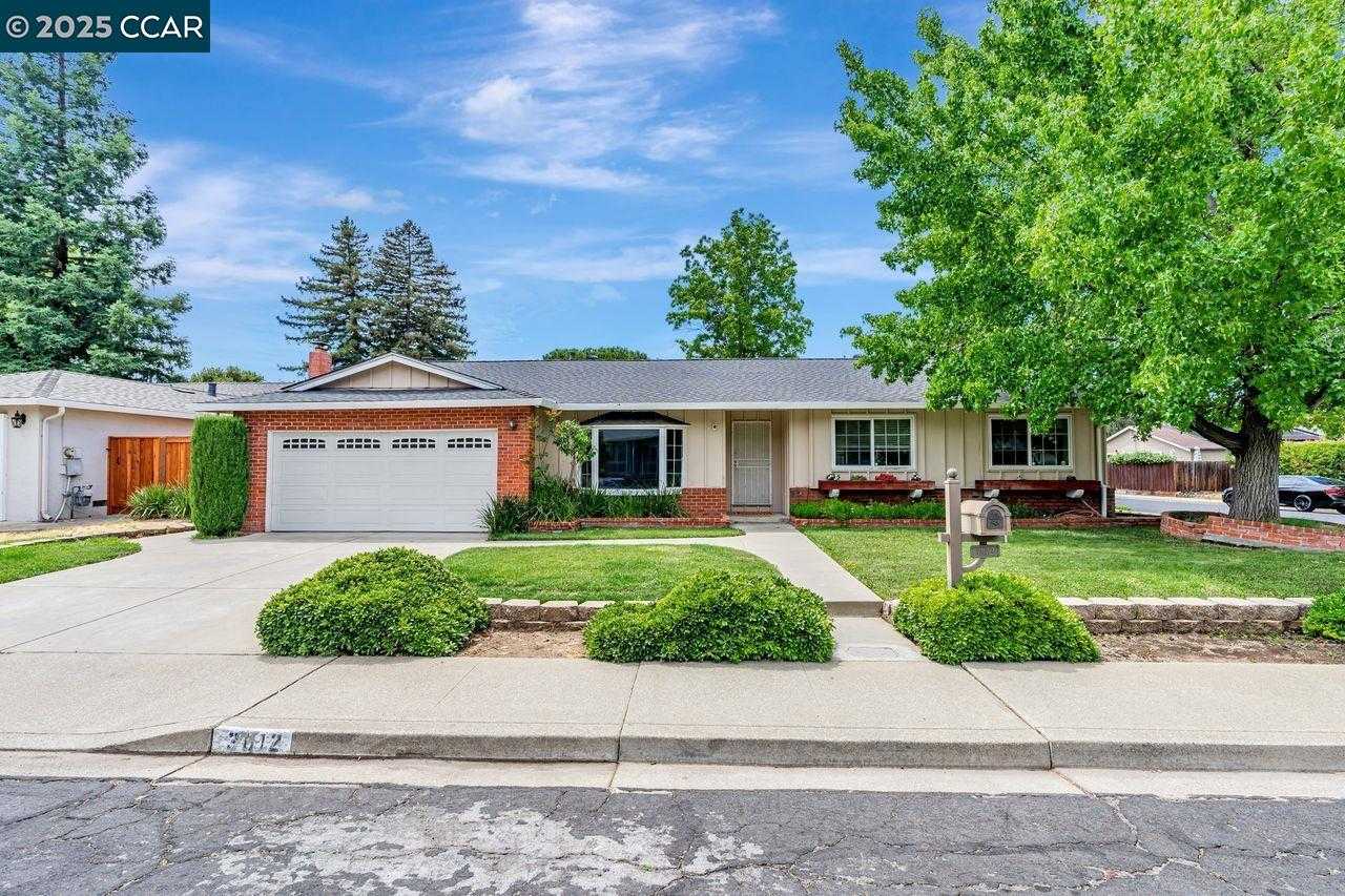 Neighborhood-4