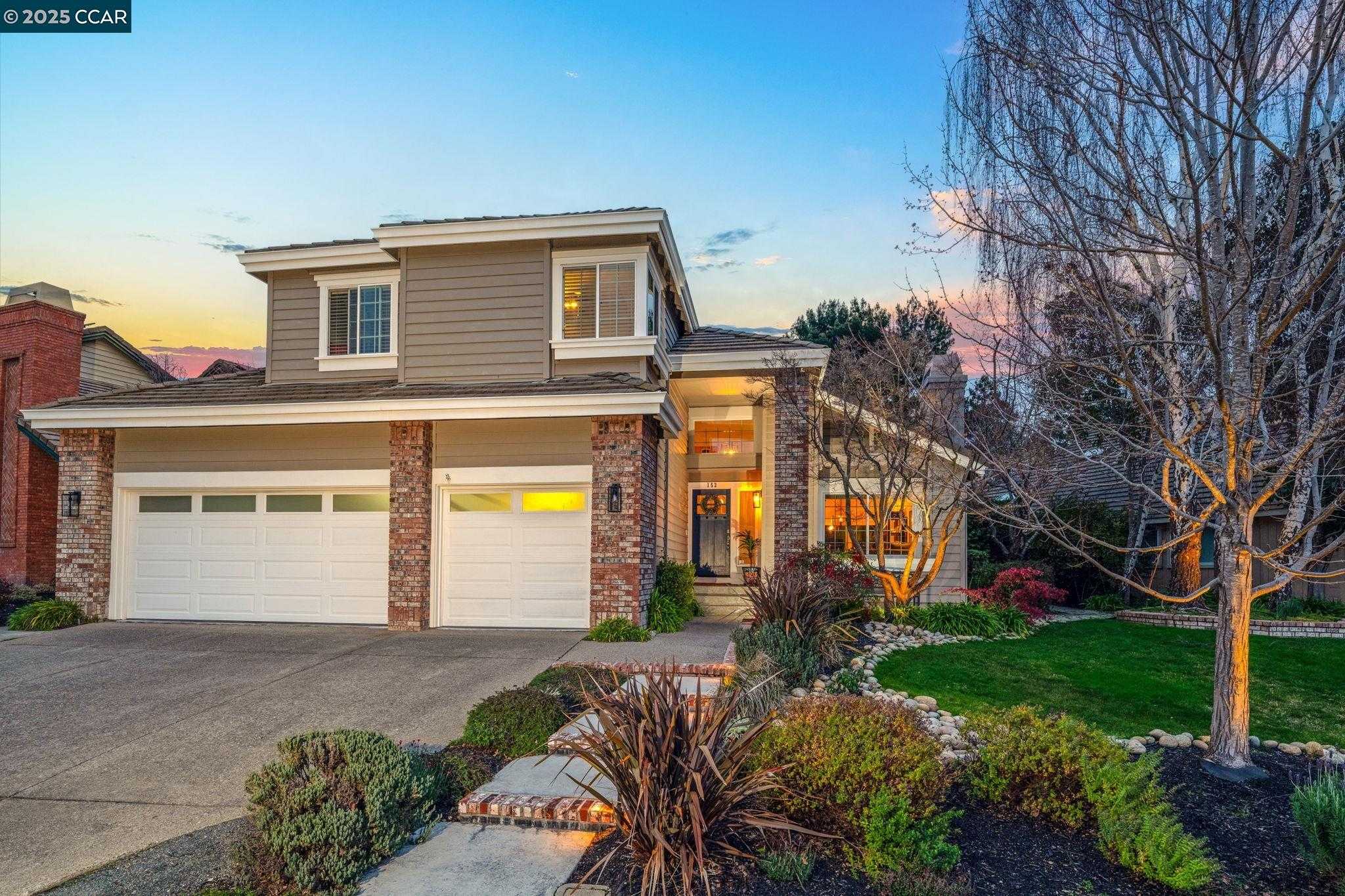 Neighborhood Neighborhood-29