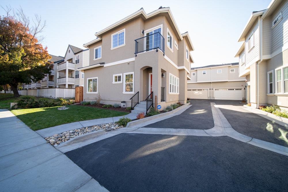 Neighborhood Neighborhood-54