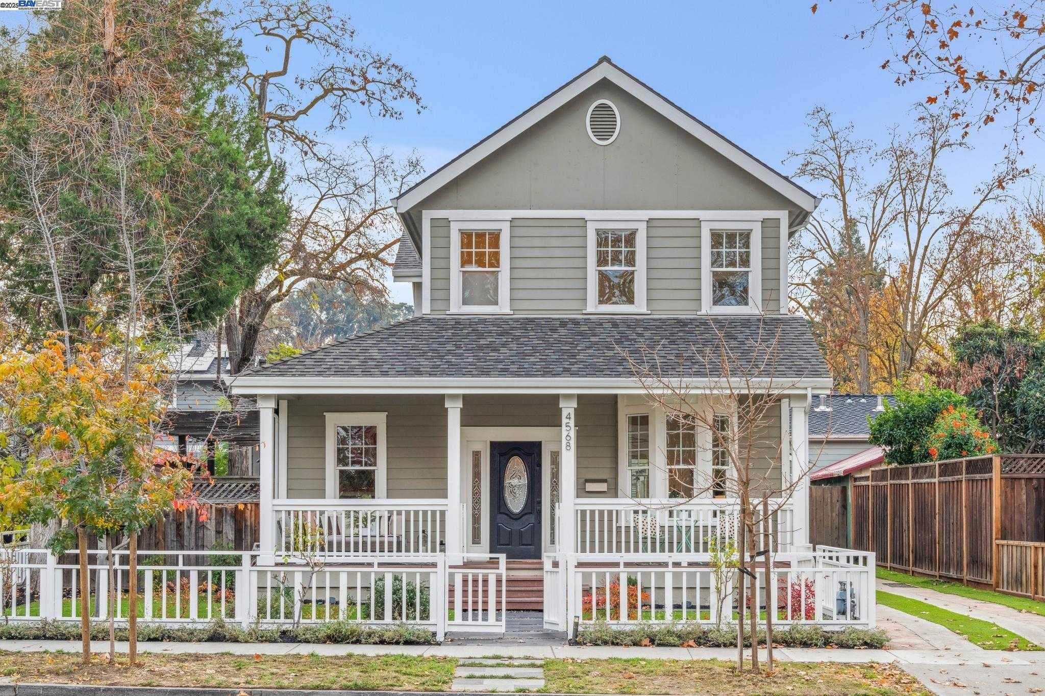 Neighborhood Neighborhood-22