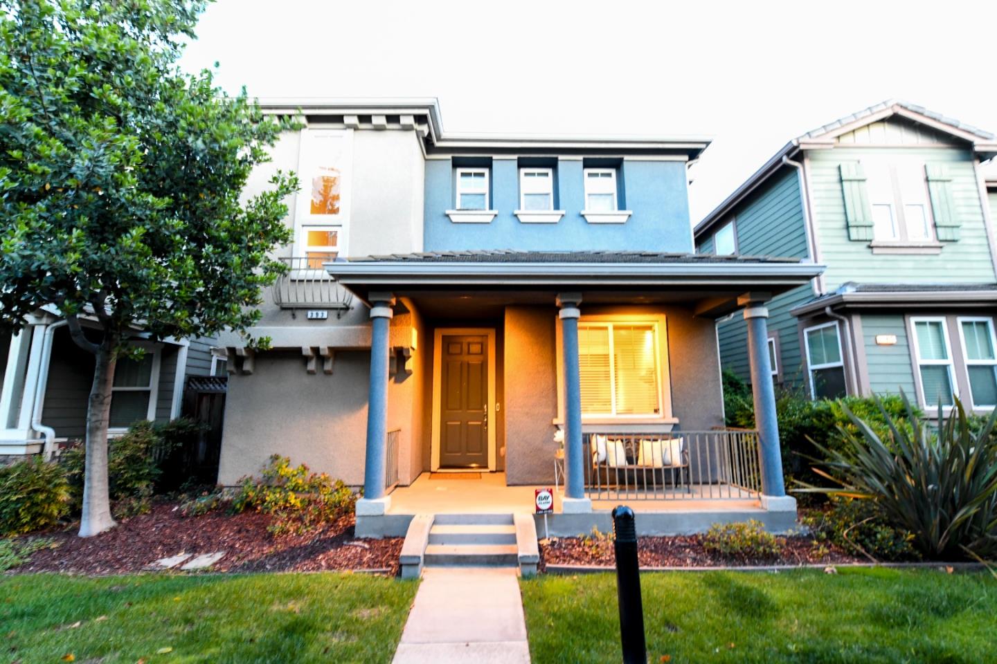 Neighborhood-29