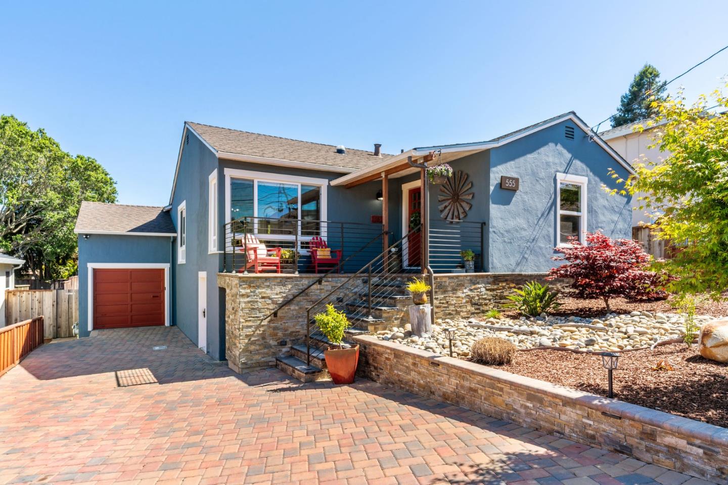 Neighborhood Neighborhood-3