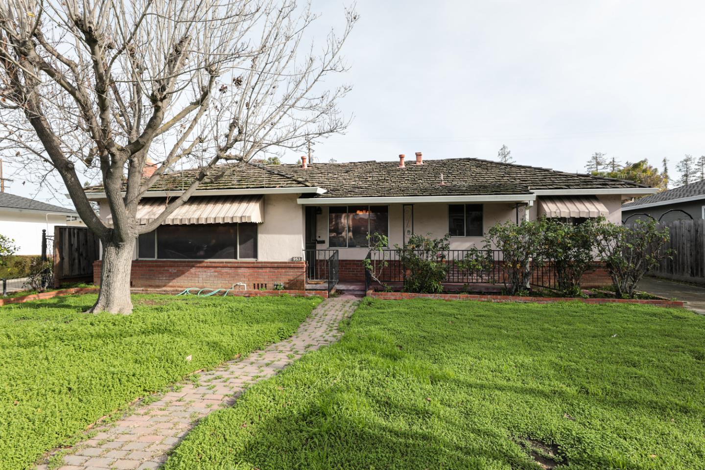 Neighborhood Neighborhood-37