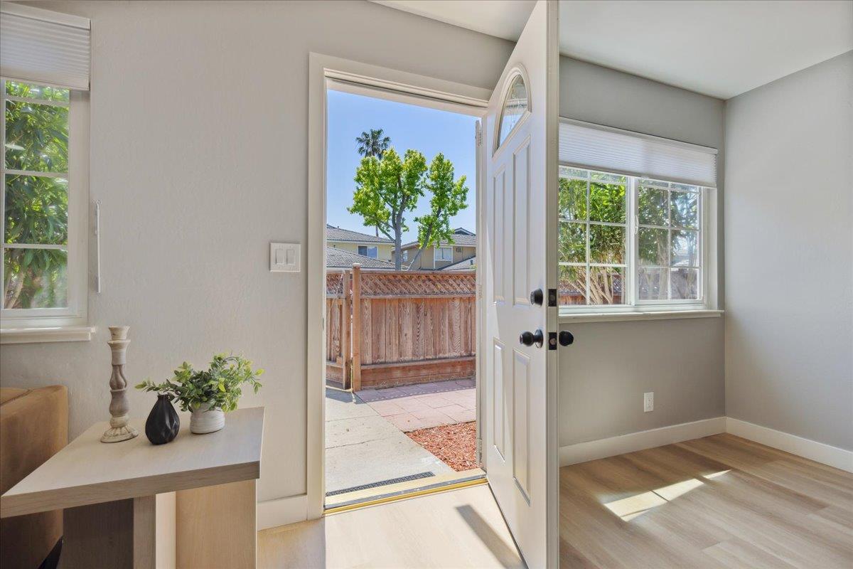 Neighborhood Neighborhood-13