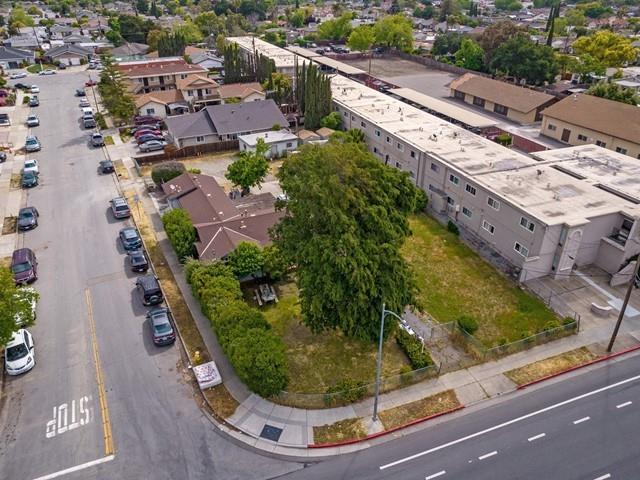 Neighborhood Neighborhood-73