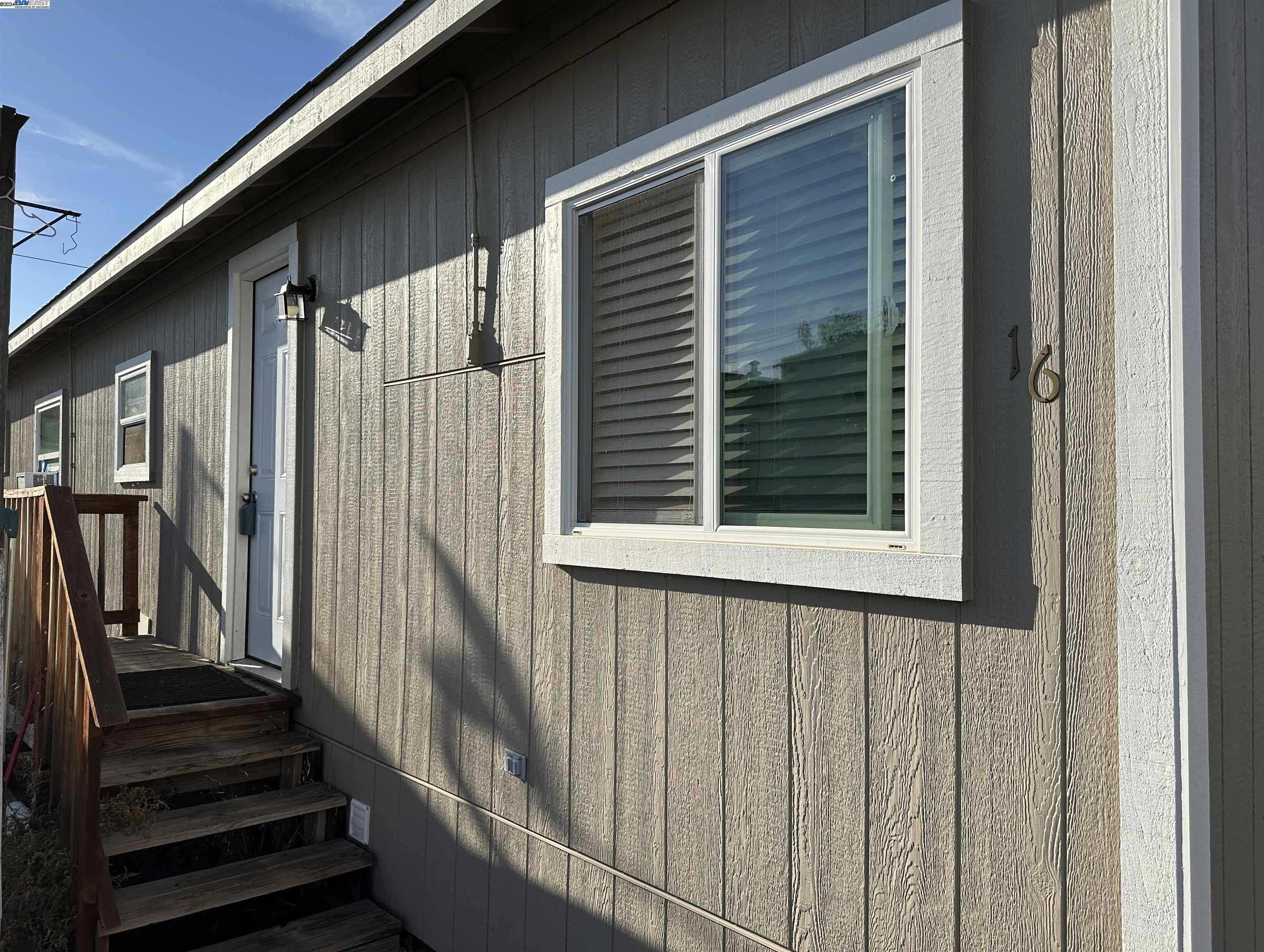 Neighborhood Neighborhood-24