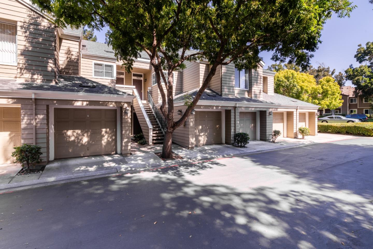 Neighborhood Neighborhood-66