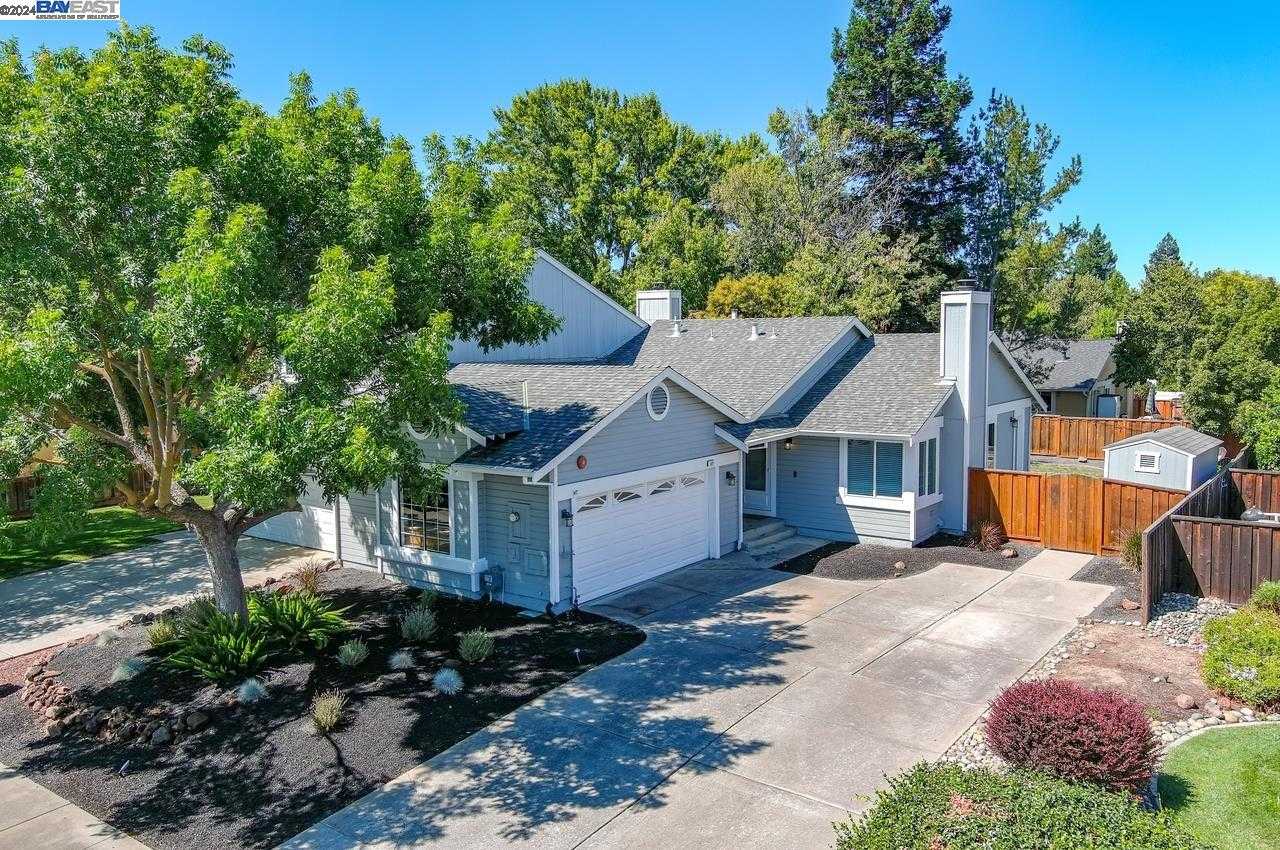 Neighborhood Neighborhood-17