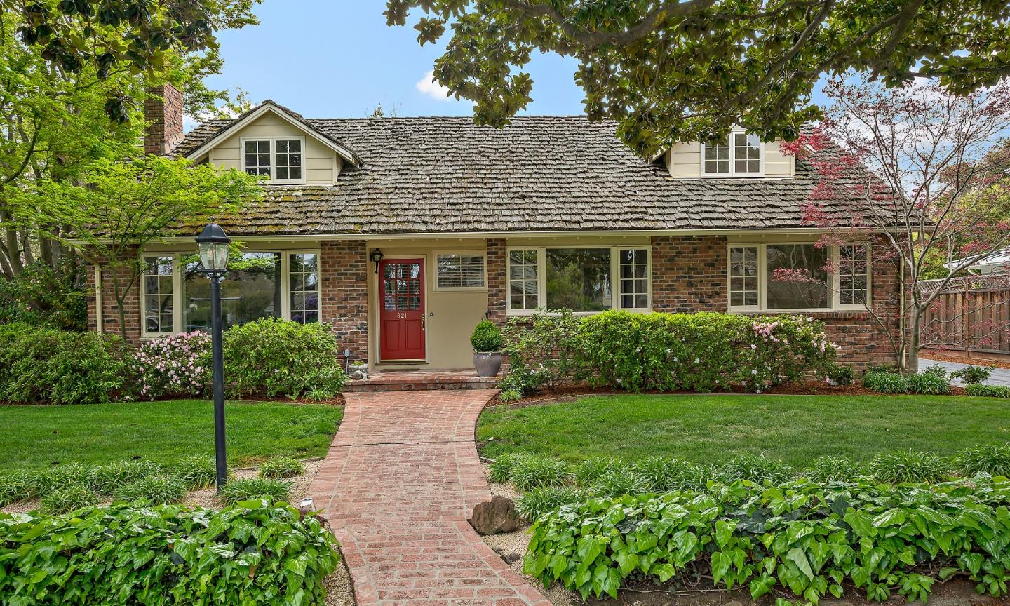 Neighborhood Neighborhood-25