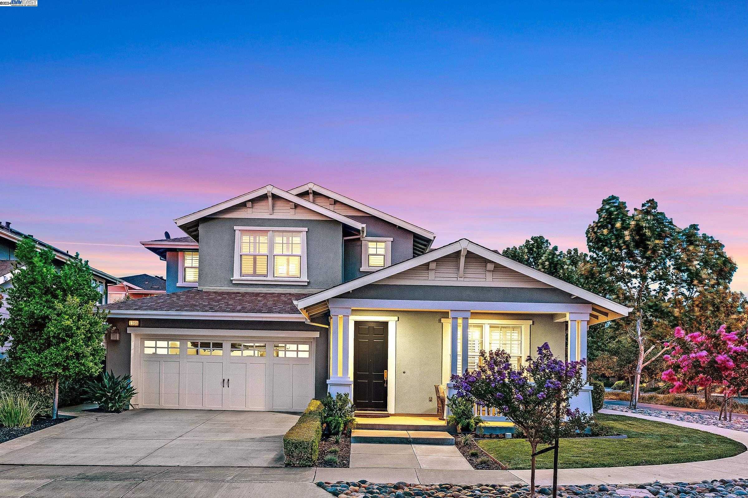 Neighborhood Neighborhood-3