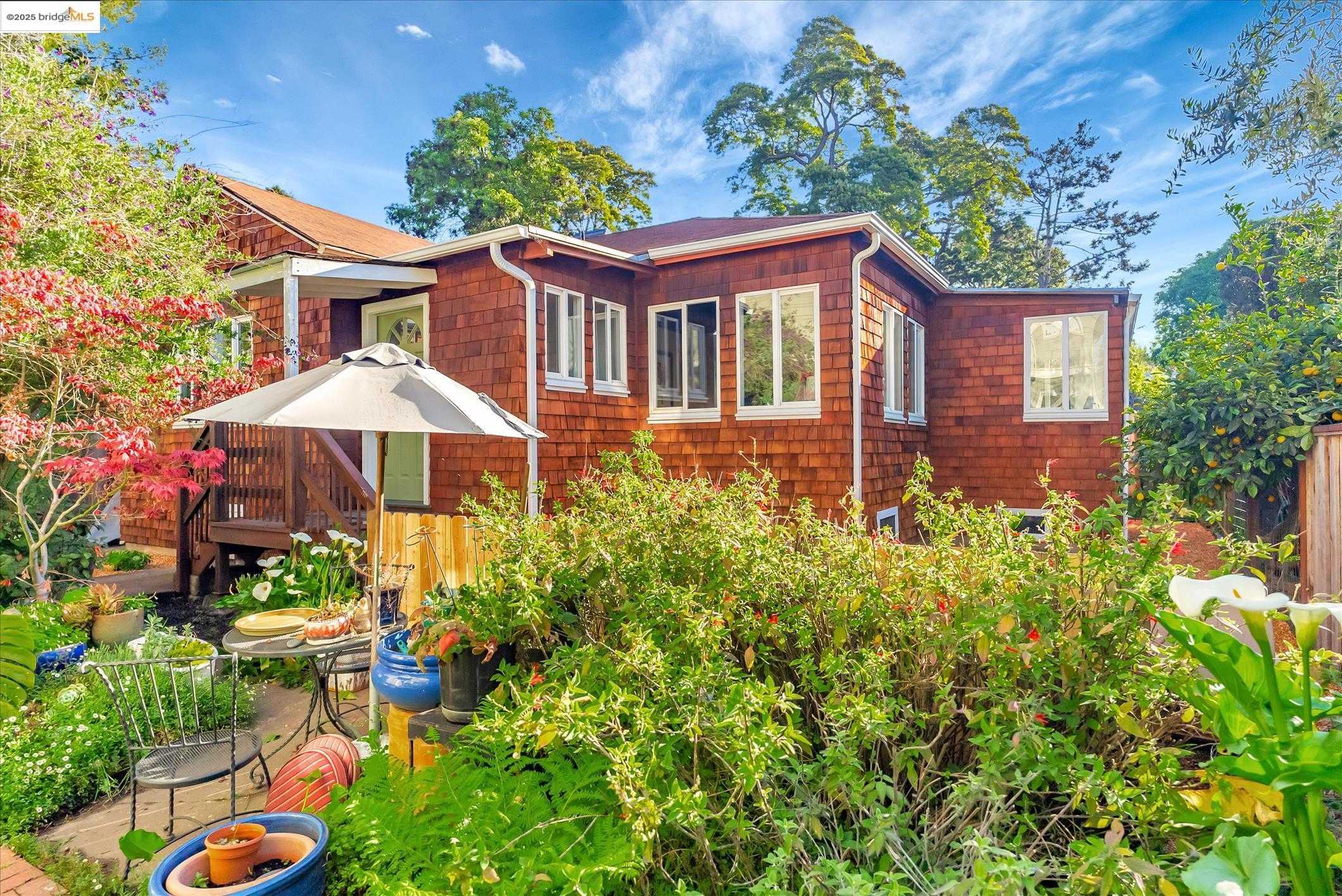 Neighborhood Neighborhood-13