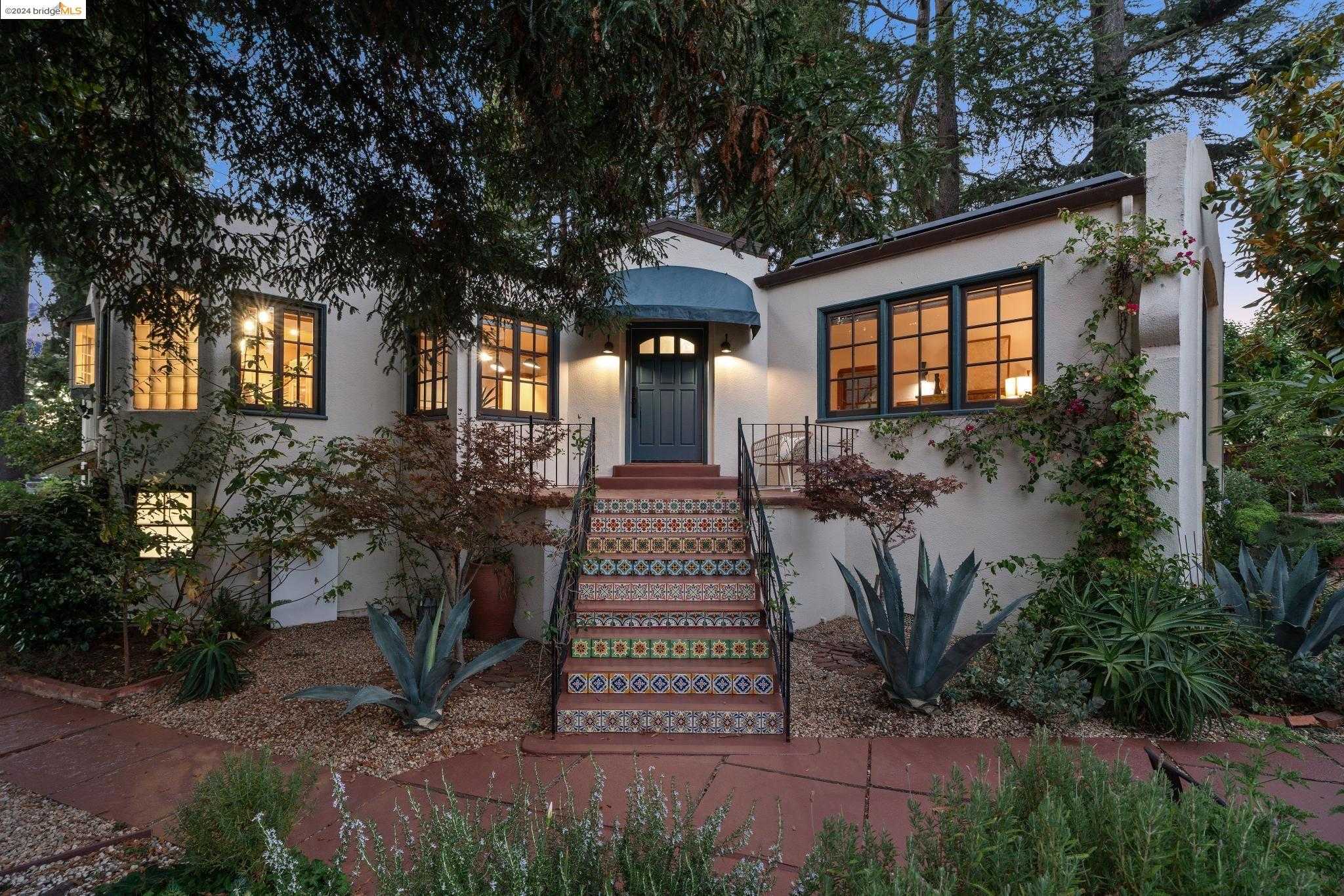 Neighborhood Neighborhood-29