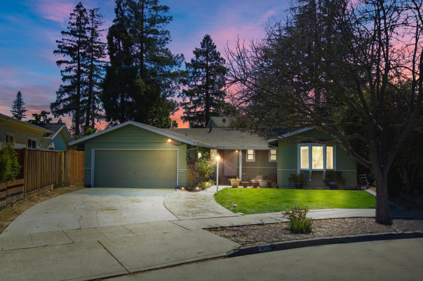 Neighborhood Neighborhood-22