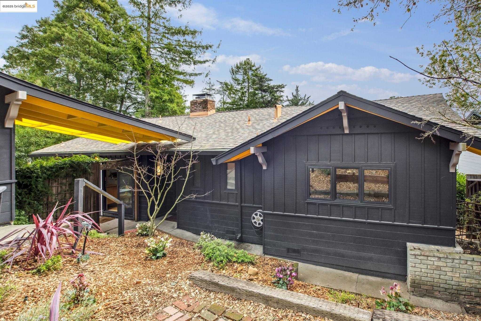 Neighborhood Neighborhood-8