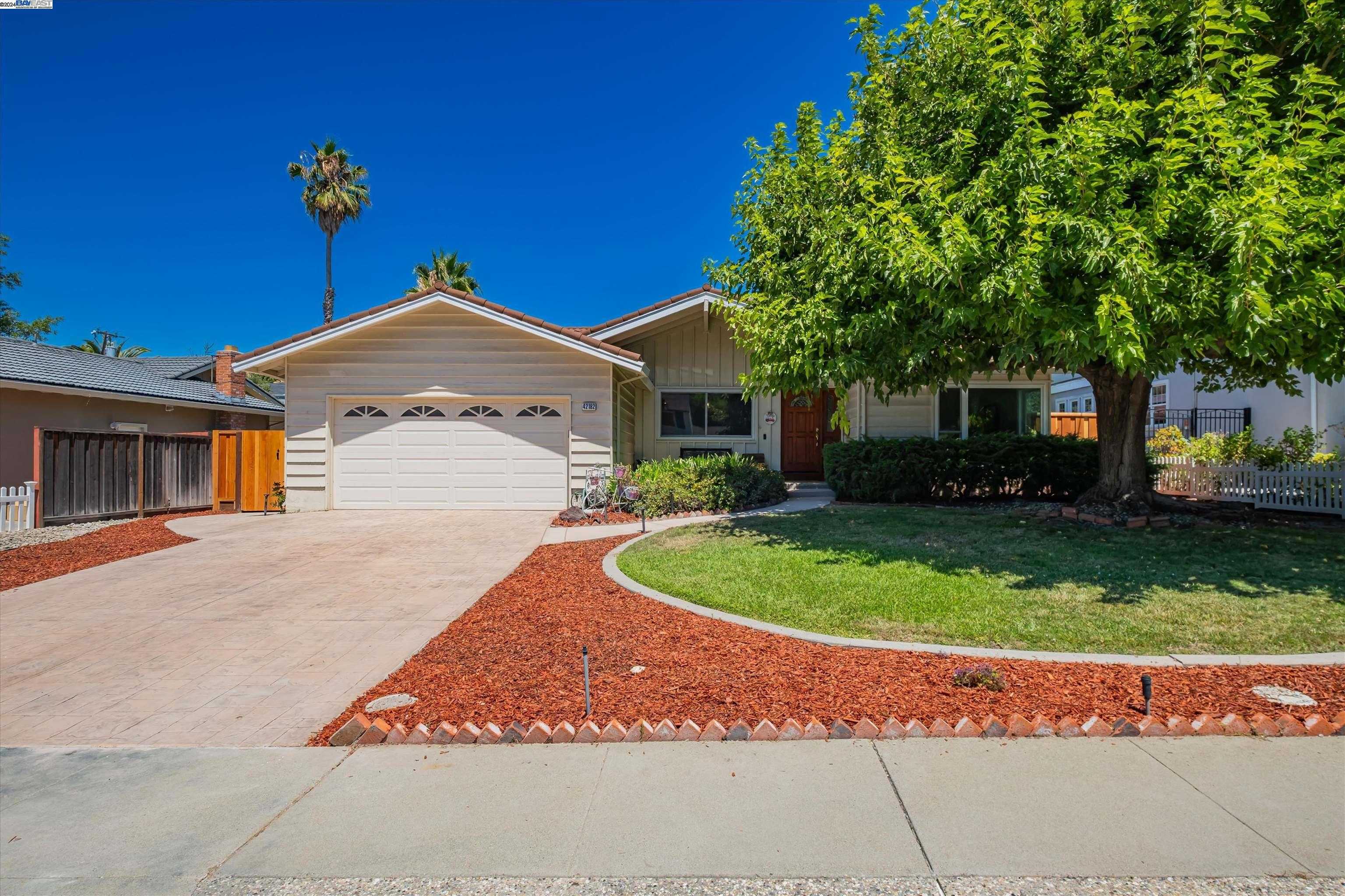 Neighborhood Neighborhood-6