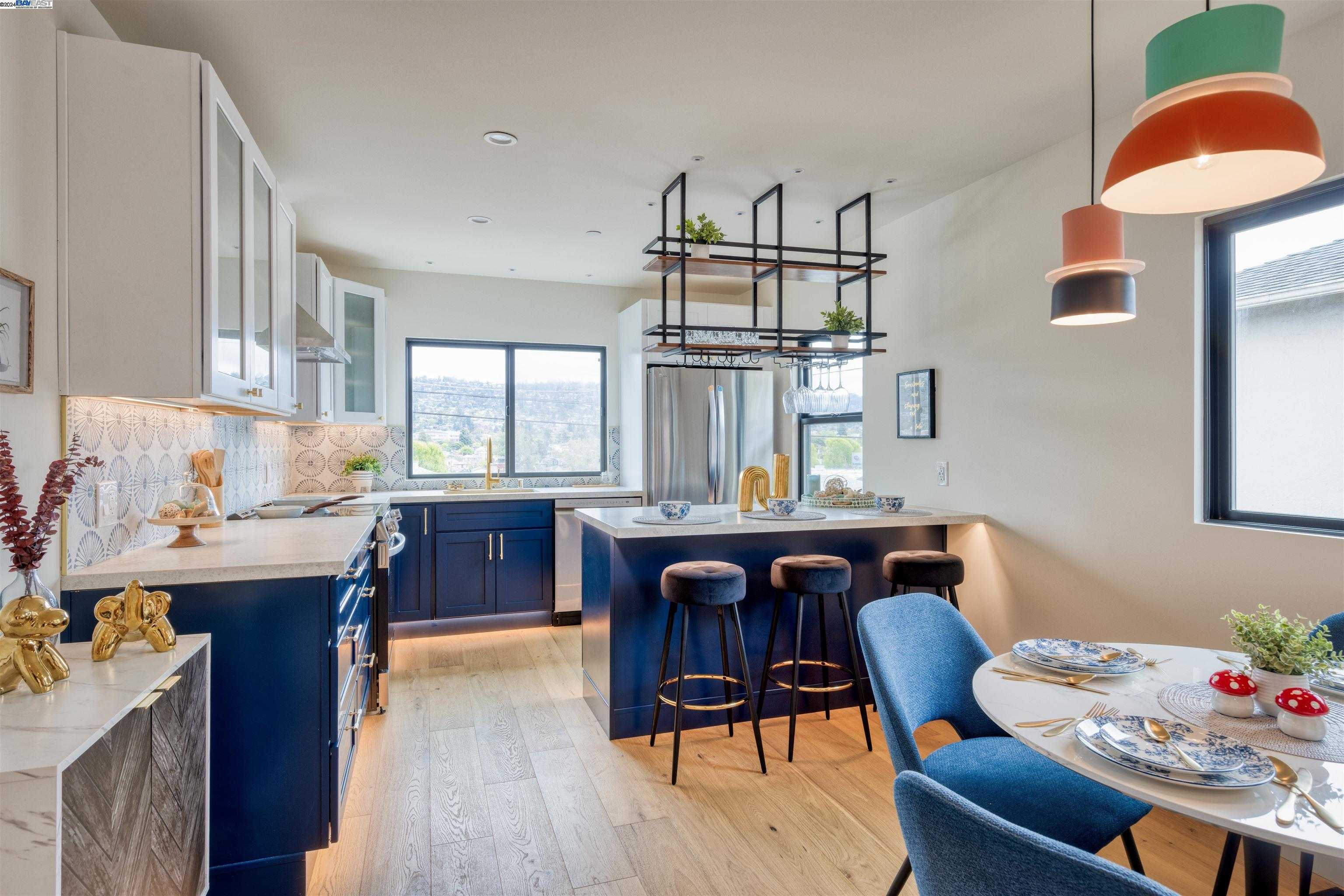 Neighborhood Neighborhood-6