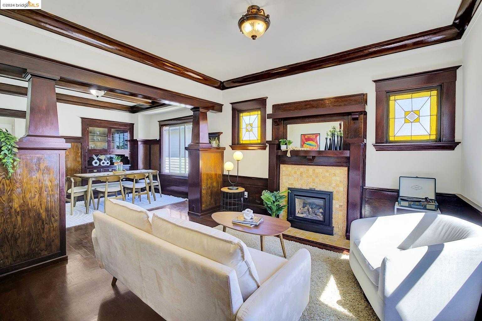 Neighborhood Neighborhood-6