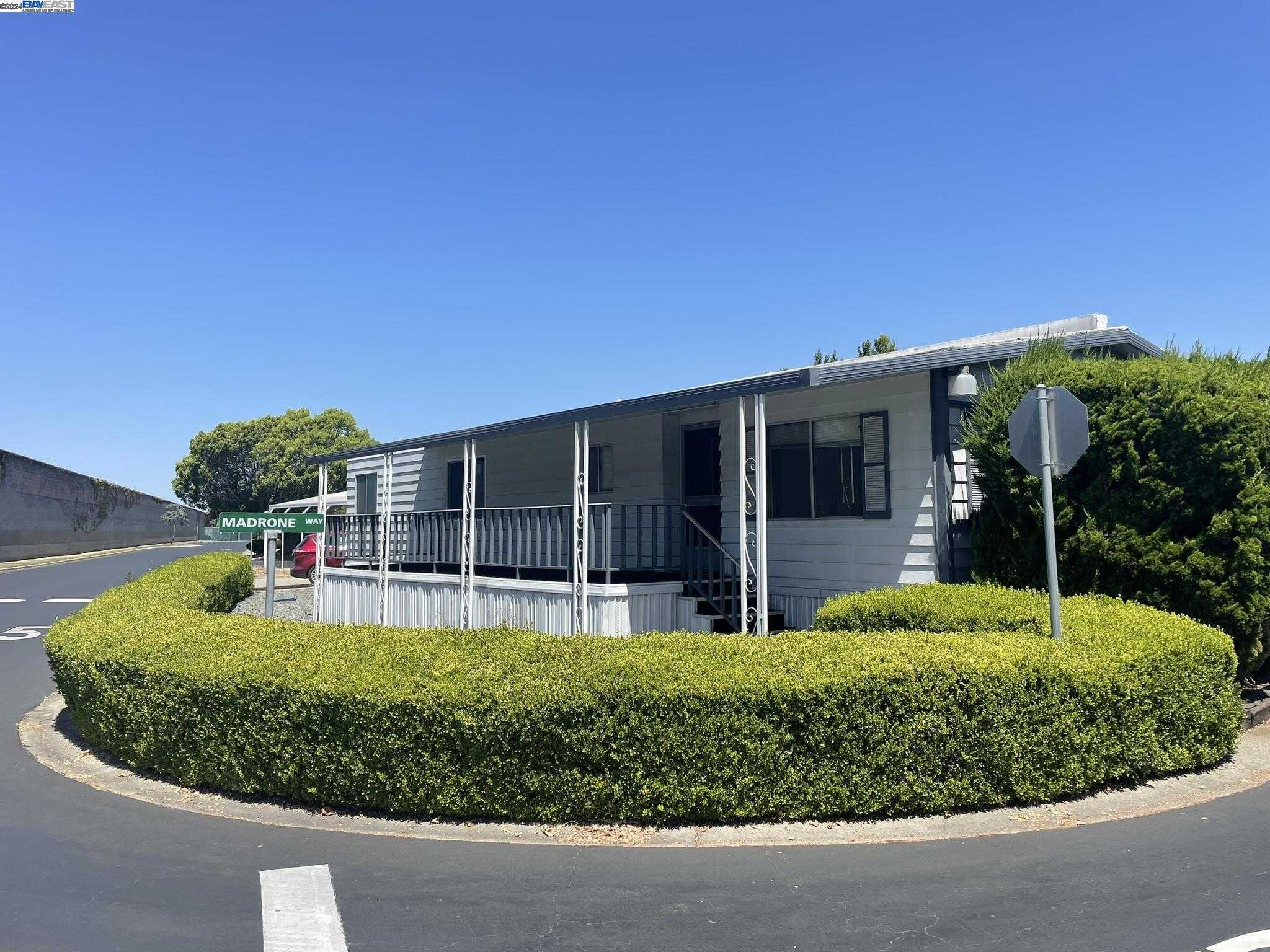 Neighborhood Neighborhood-19