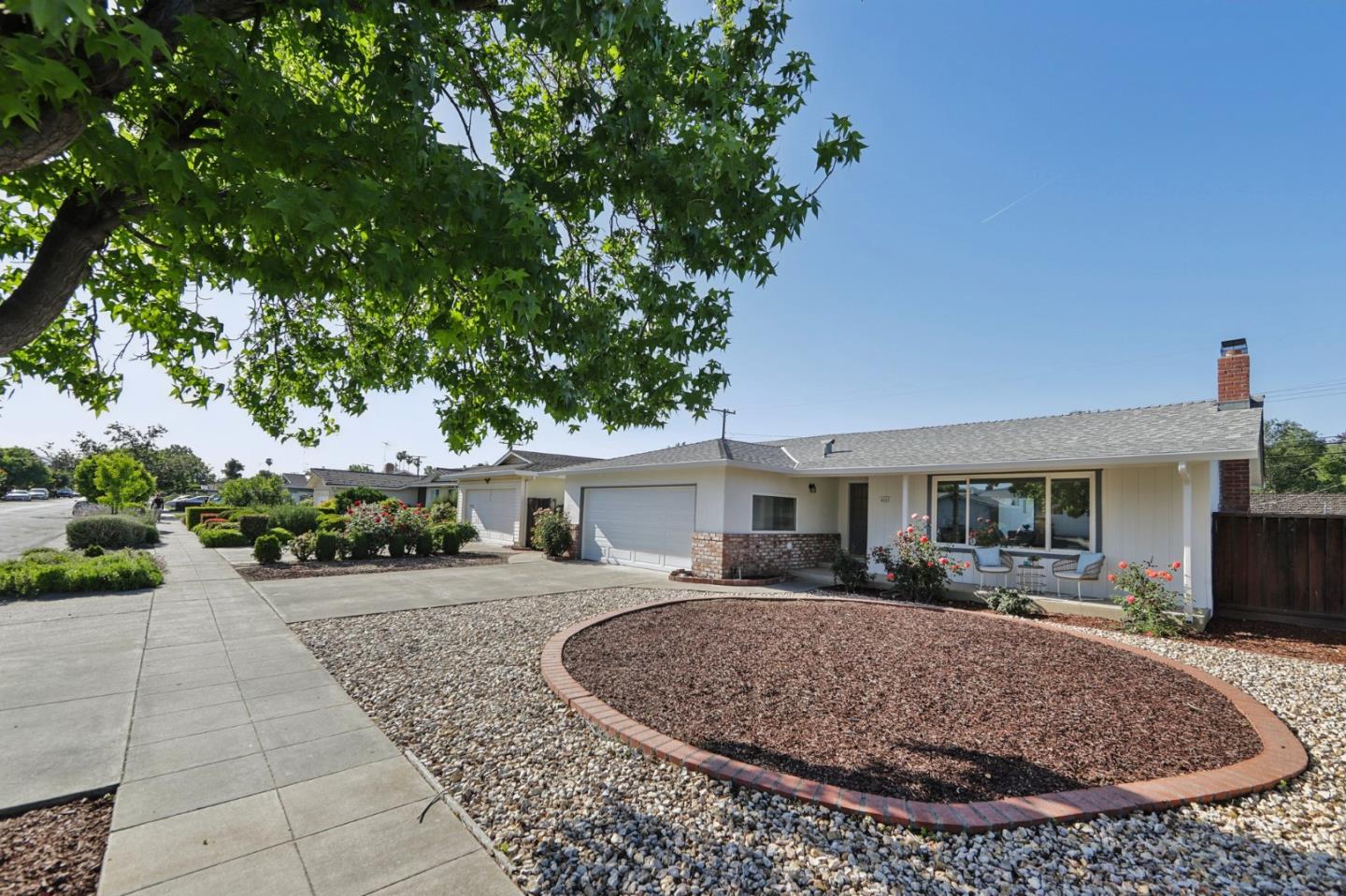 Neighborhood Neighborhood-11