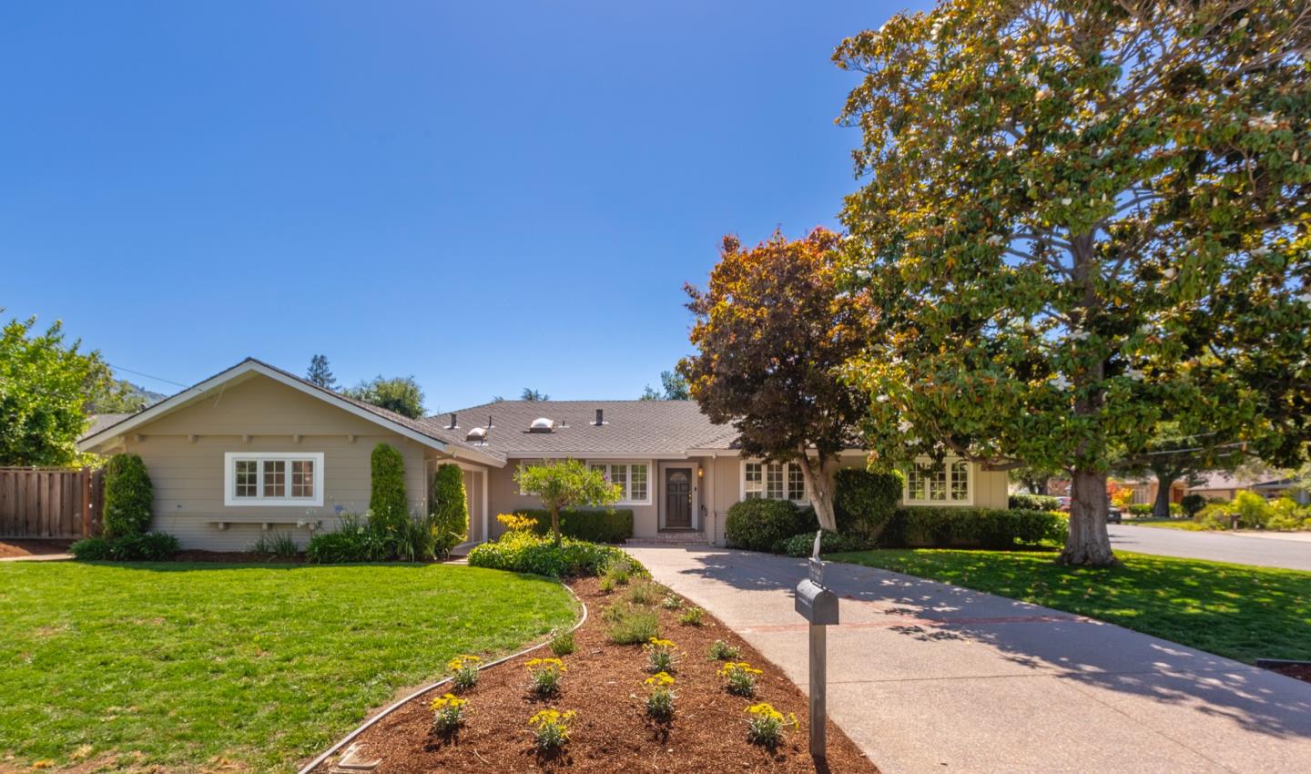 Neighborhood Neighborhood-14