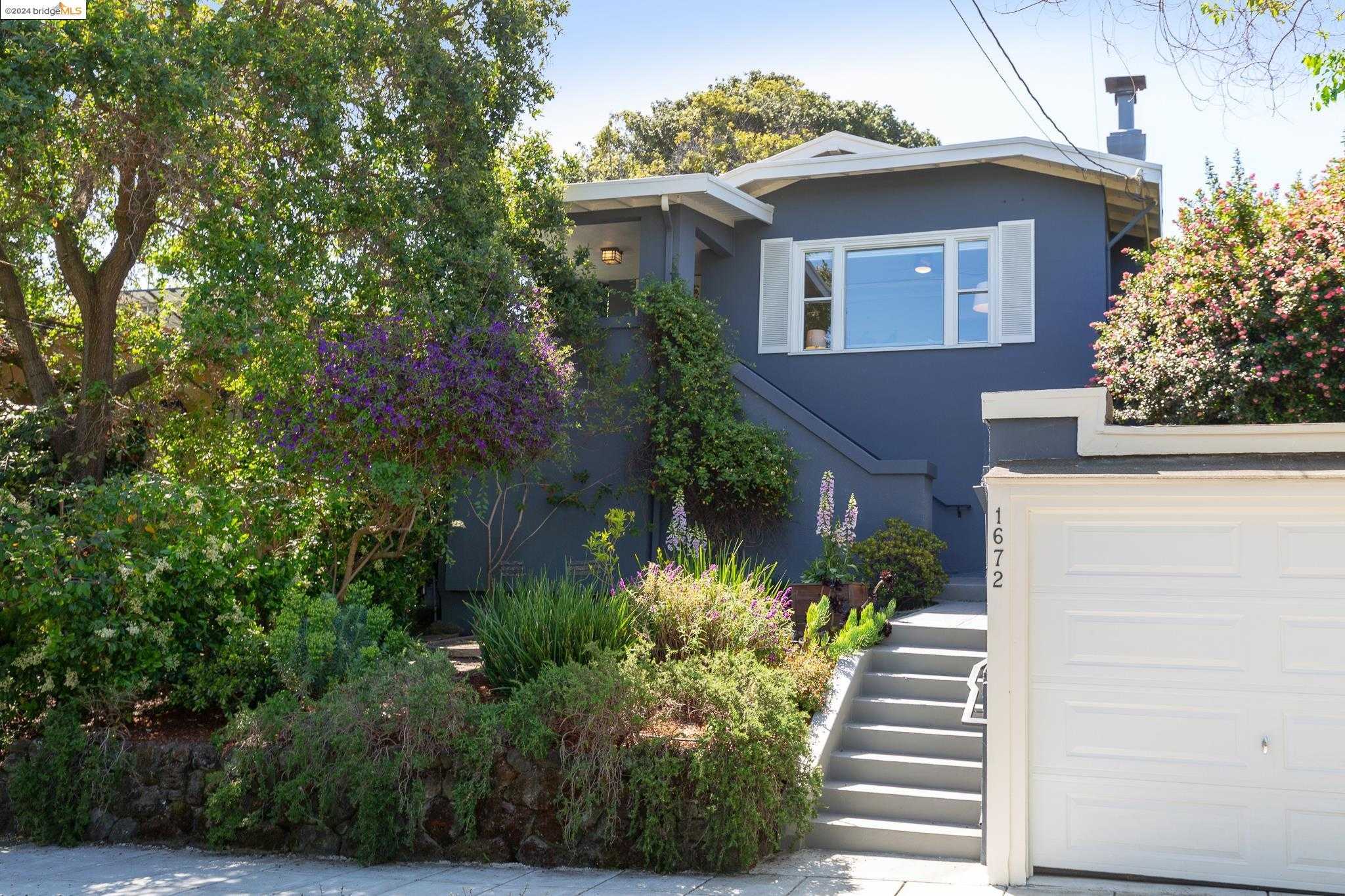 Neighborhood Neighborhood-8