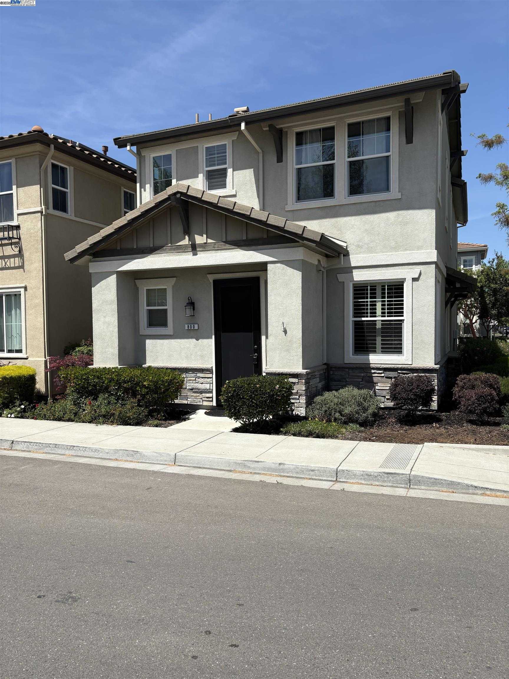 Neighborhood-3