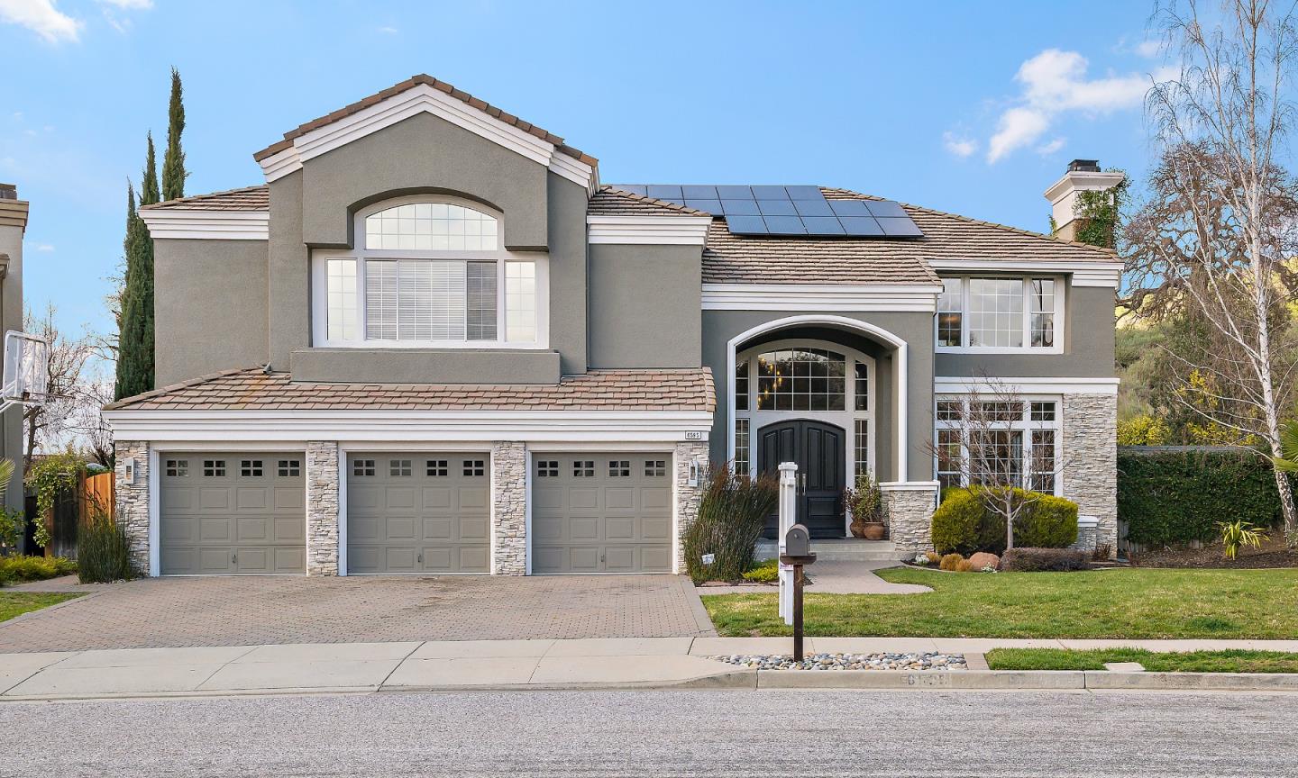 Neighborhood Neighborhood-39