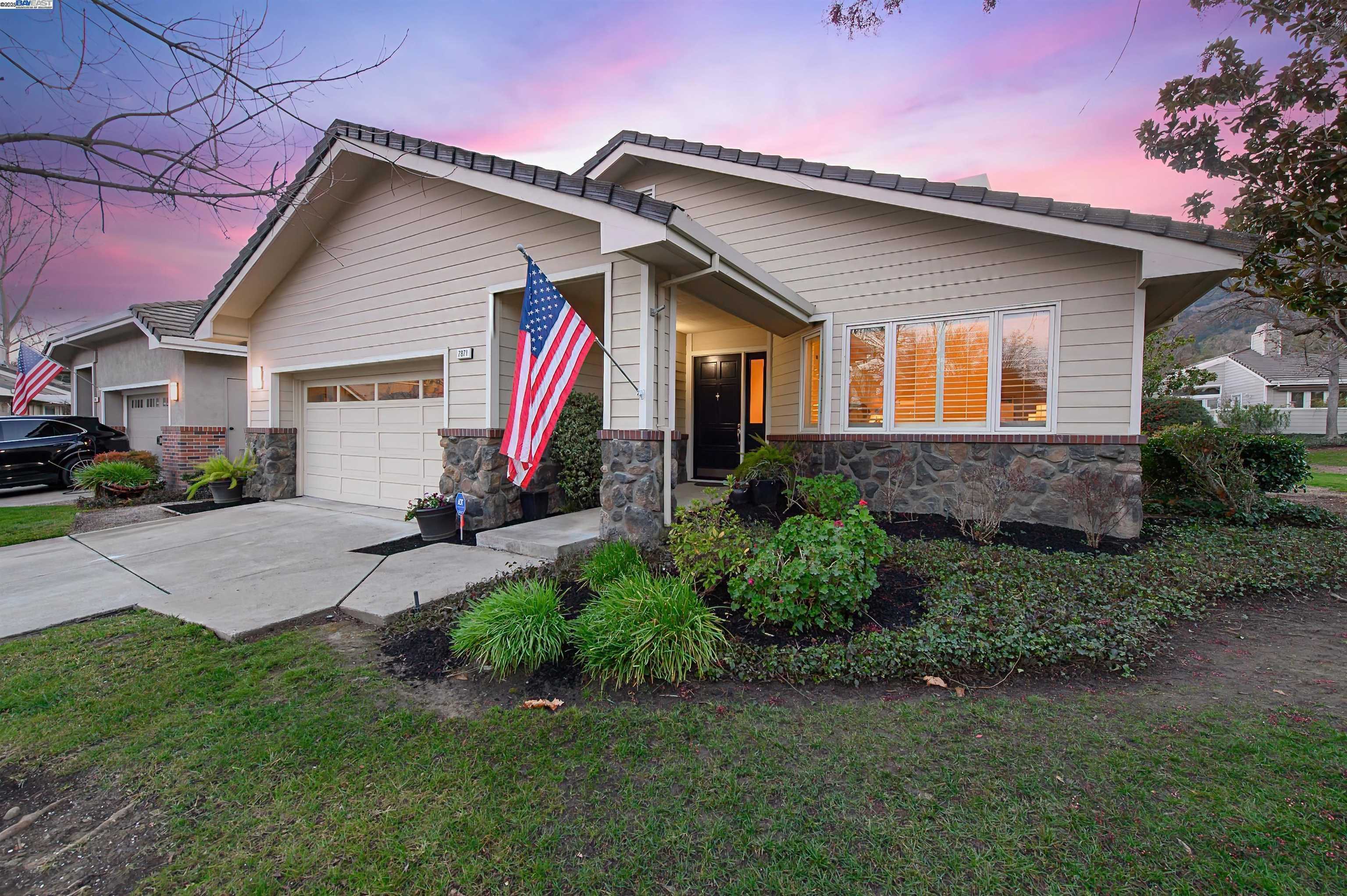 Neighborhood Neighborhood-1