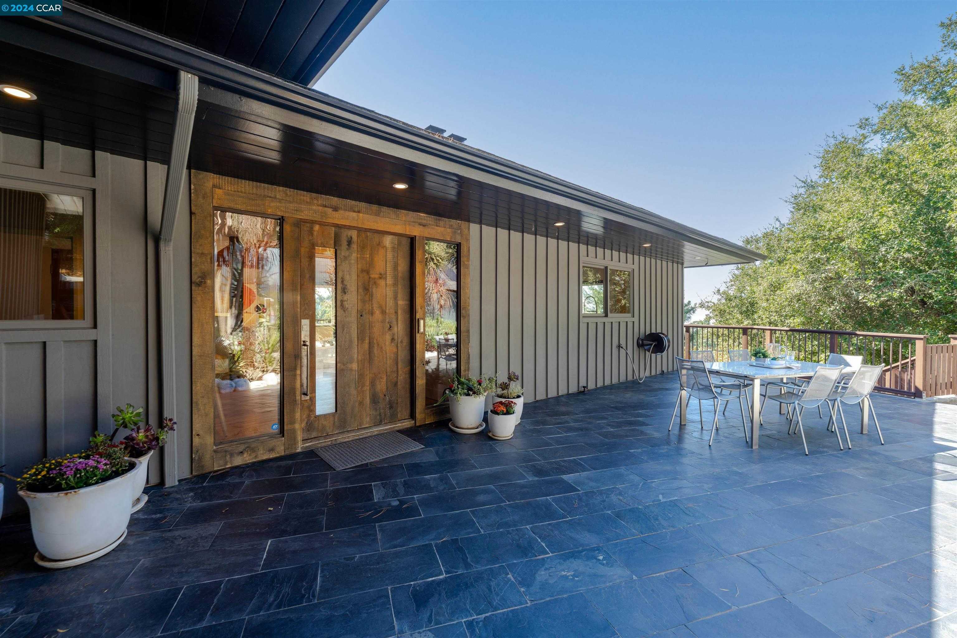 Neighborhood Neighborhood-13