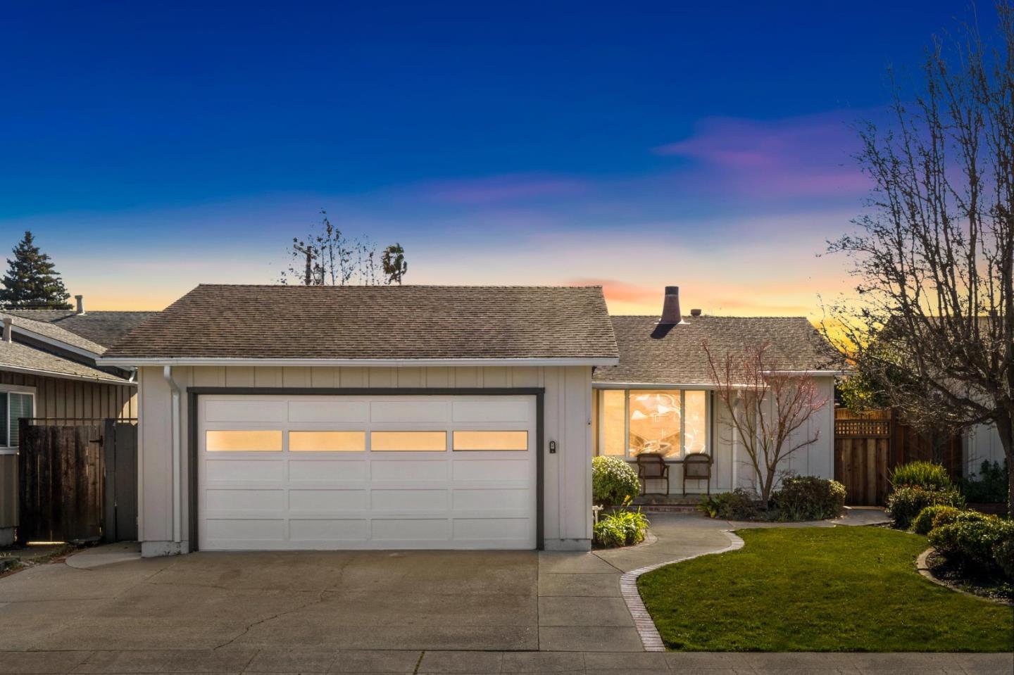 Neighborhood Neighborhood-5