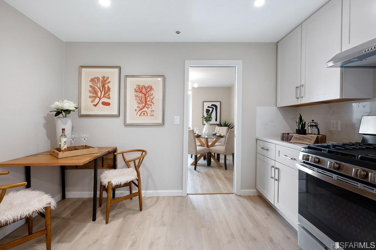 Neighborhood Neighborhood-274