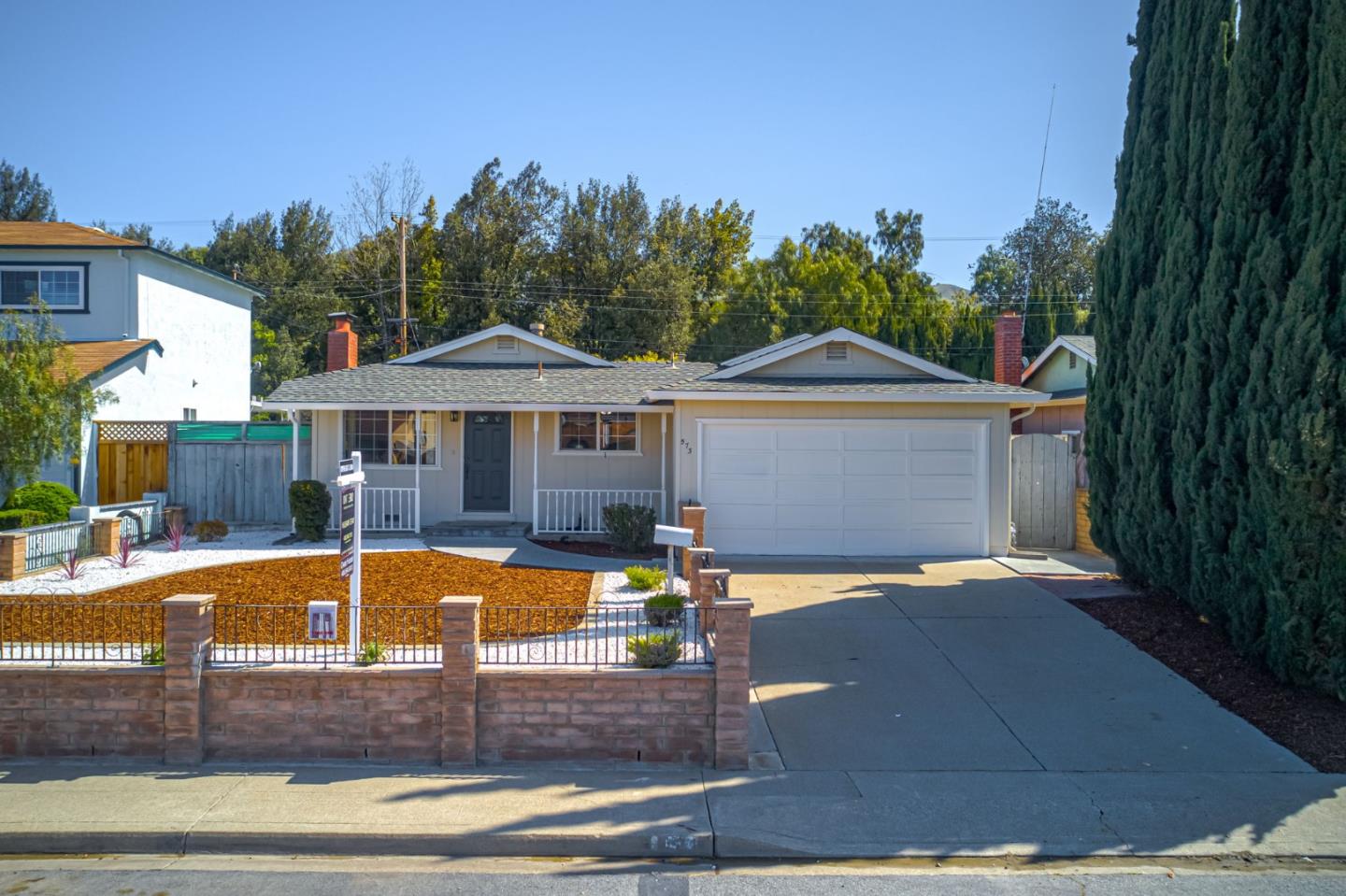 Neighborhood Neighborhood-47