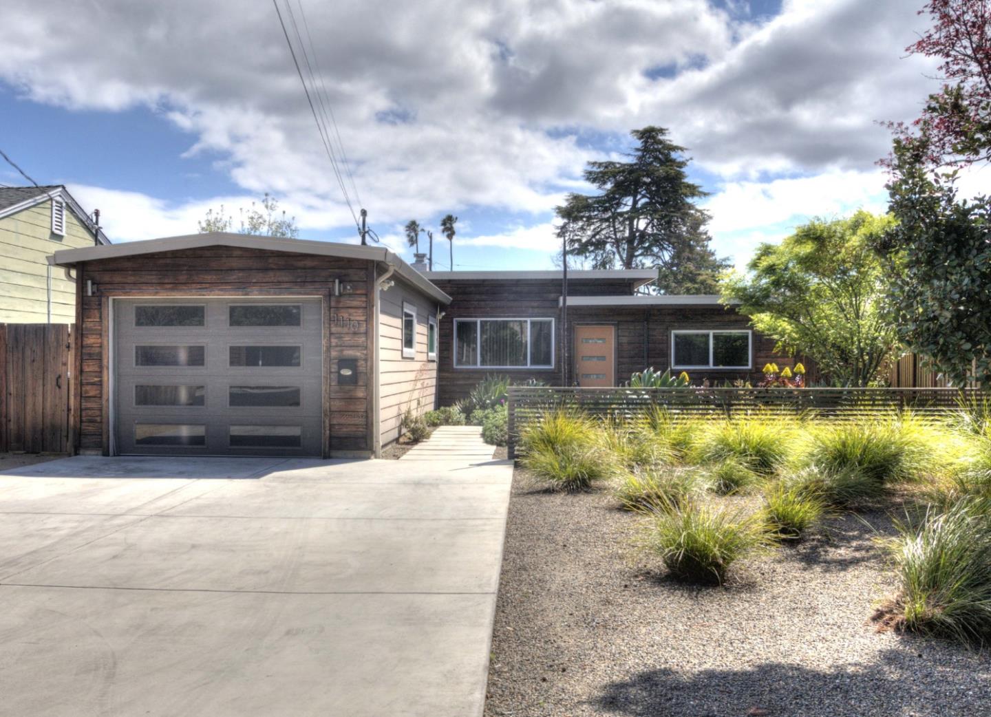 Neighborhood Neighborhood-8