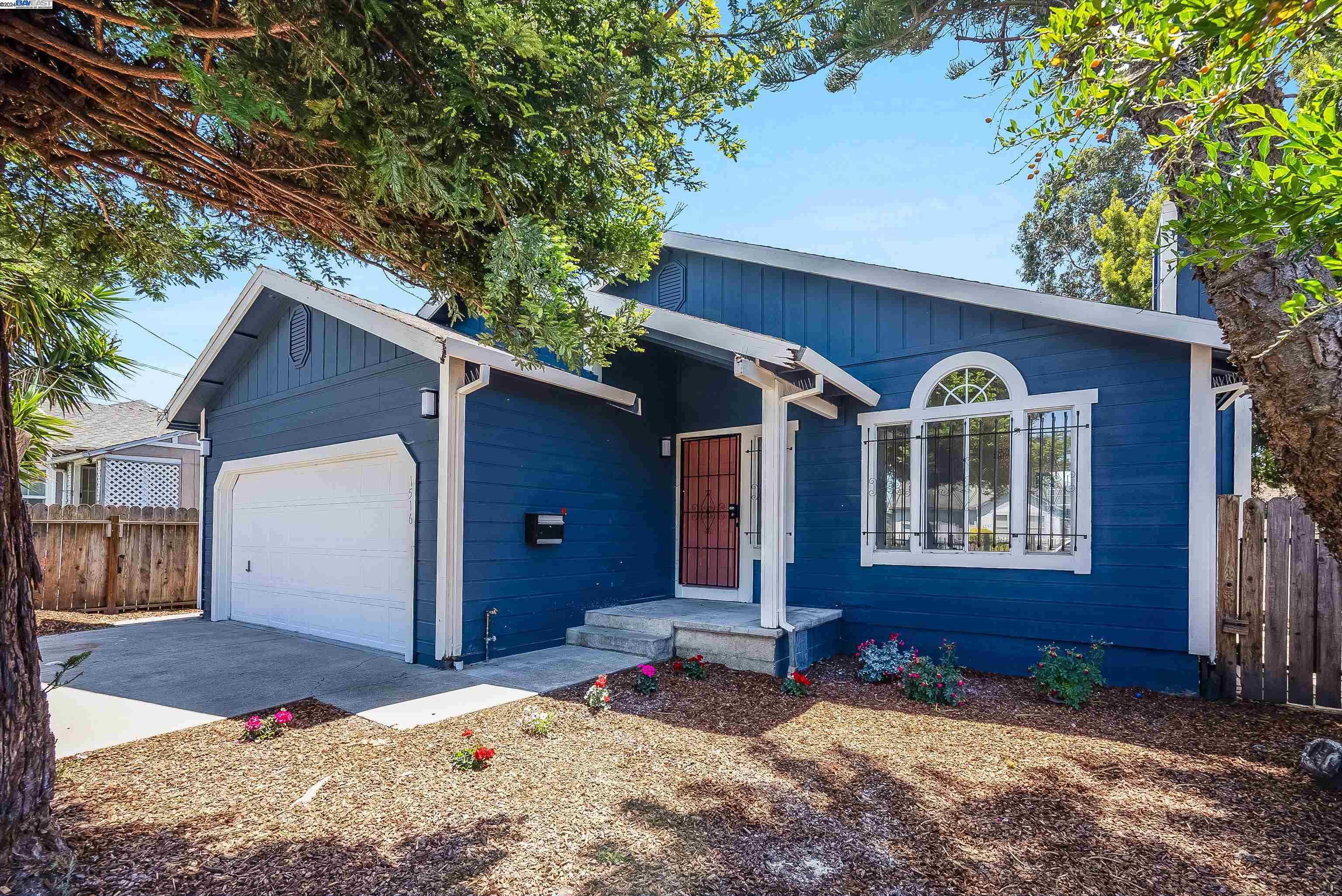 Neighborhood Neighborhood-12