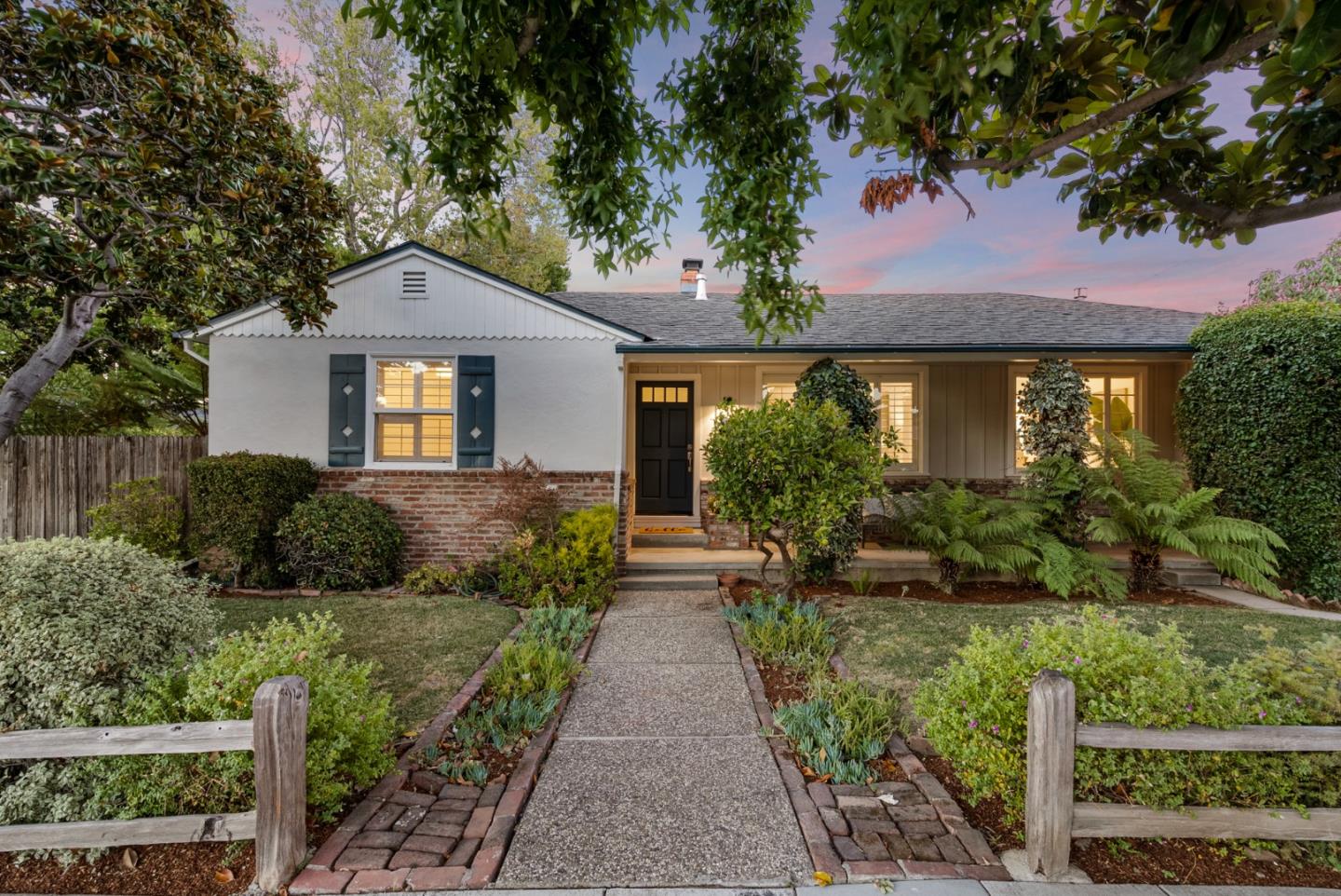 Neighborhood Neighborhood-26