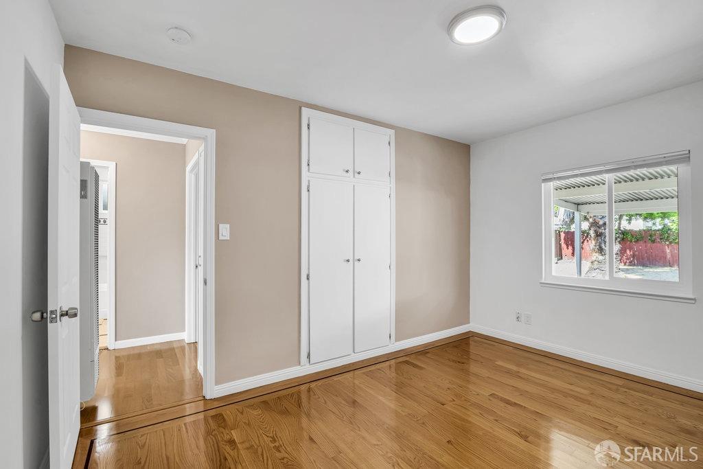 Neighborhood Neighborhood-104