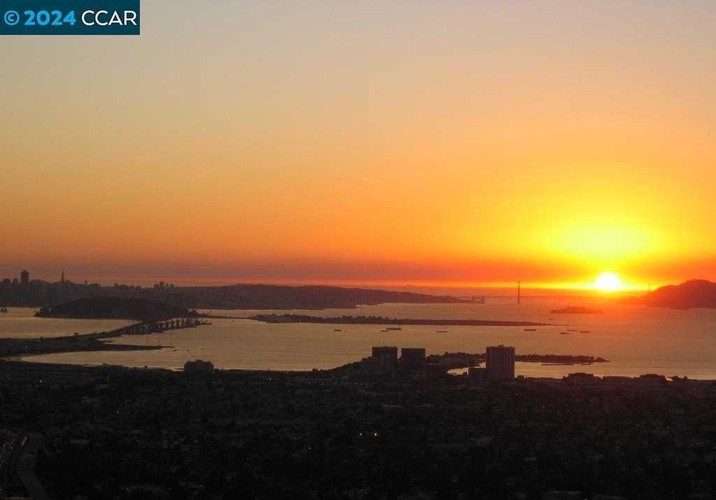 Neighborhood Neighborhood-5